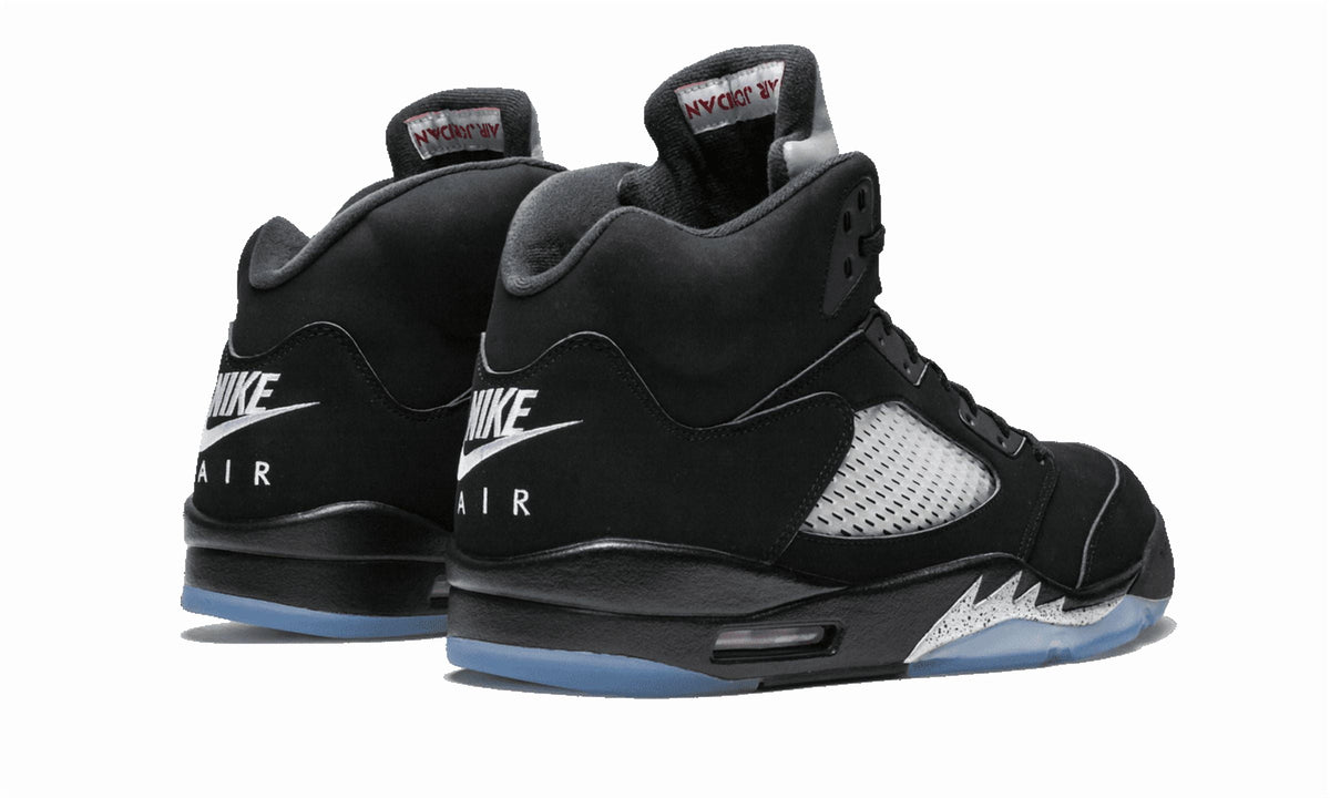JORDAN MENS Air Jordan 5 Retro OG "Black / Metallic" 845035 003 from Stadium Goods