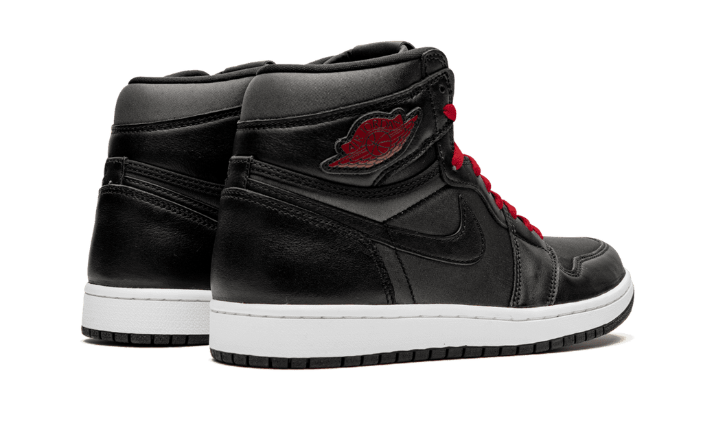 Jordan MENS Air Jordan 1 Retro High OG "Black Satin/Gym Red" 555088 060 from Stadium Goods