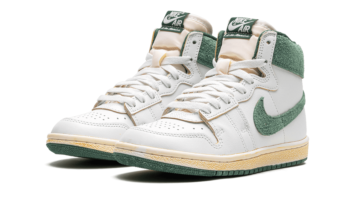 JORDAN MENS Jordan Air Ship Pe Sp "A Ma Mani&eacute;re Green Stone" FQ2942 100 from Stadium Goods
